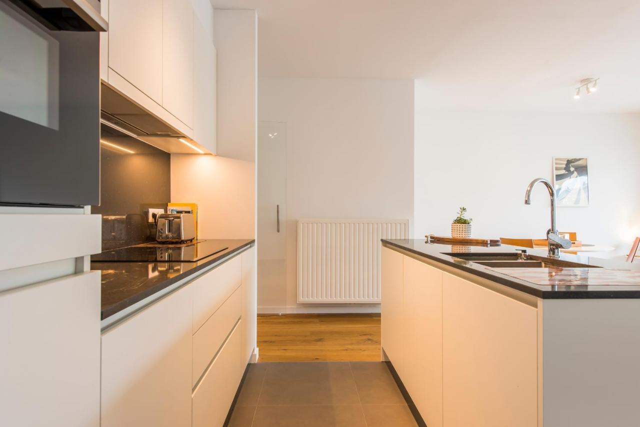 Modern Apartment With Terrace Near The Beach Ostende Exterior foto